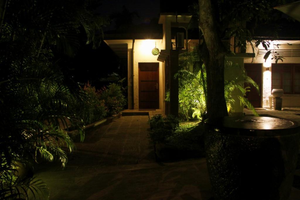 Lodge 19 Negombo Exterior photo