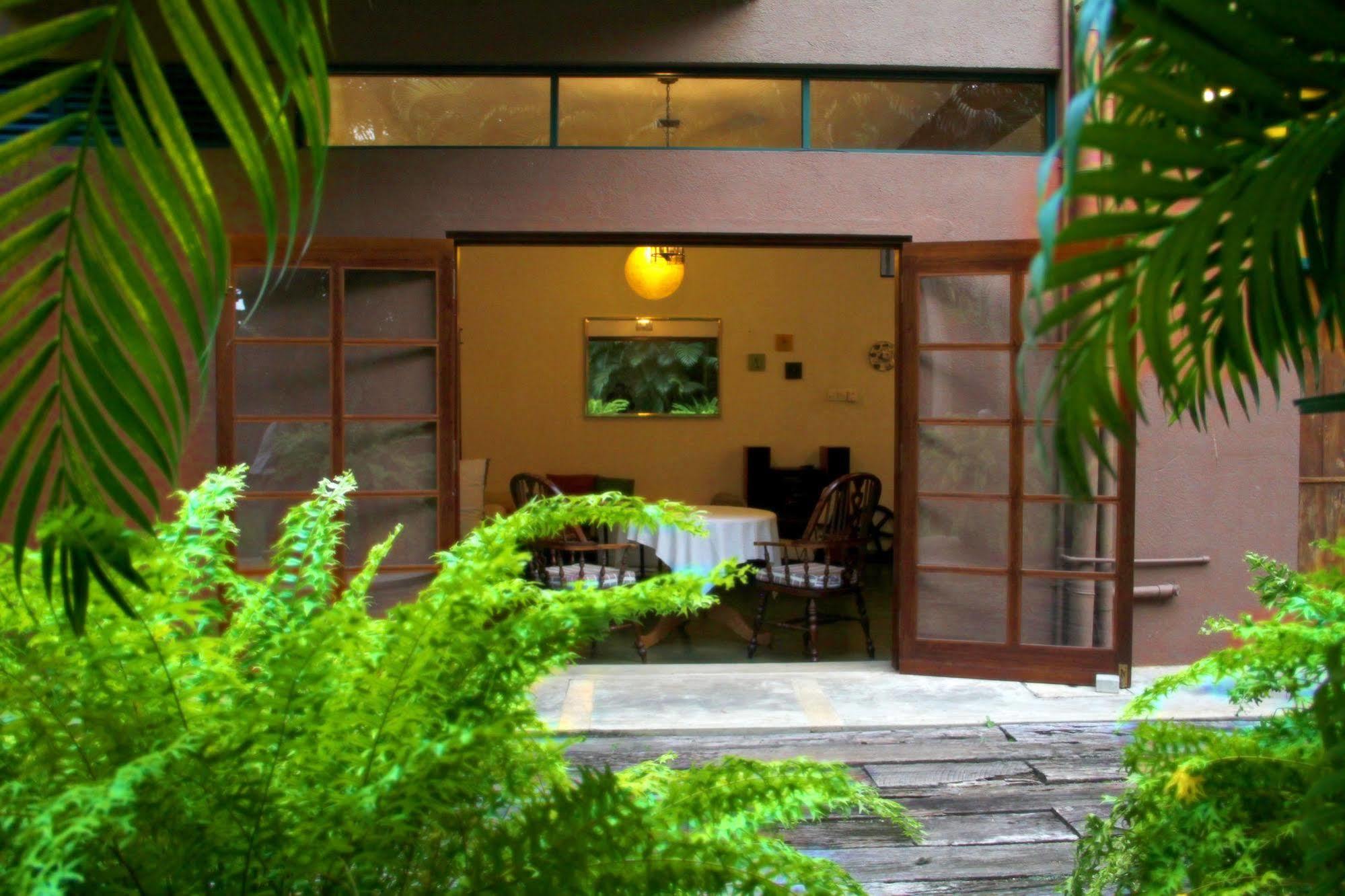 Lodge 19 Negombo Exterior photo